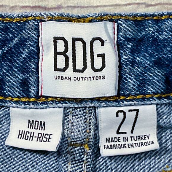 BDG Womens Jeans size 4 W27 Medium Wash Mom High Rise x28”insm 100% Cotton Denim - Picture 5 of 11